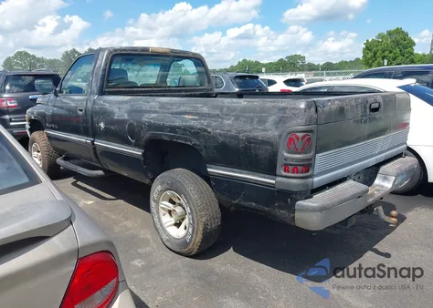 1994 Dodge Ram 1500 из США, поврежденный, VIN 1B7HF16Z4RS631736